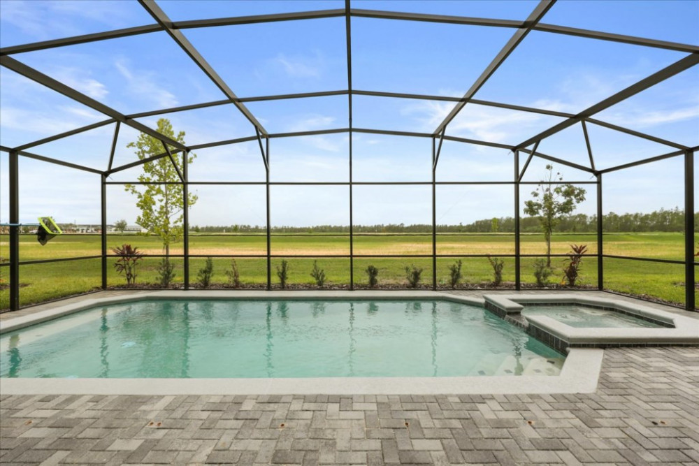 Windsor Cay 123
