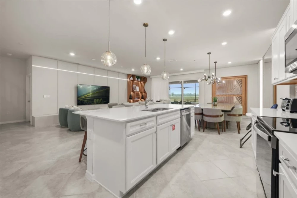 Windsor Cay 124