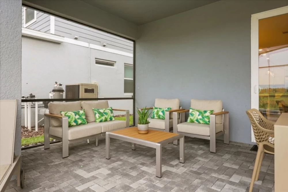 Windsor Cay 124