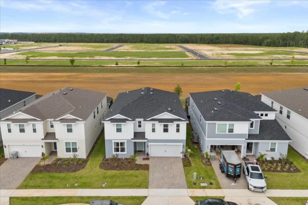 Windsor Cay 124