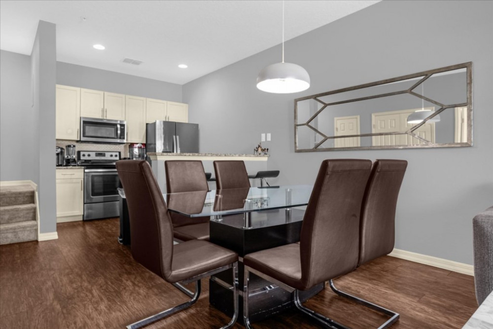 West Lucaya Village 16