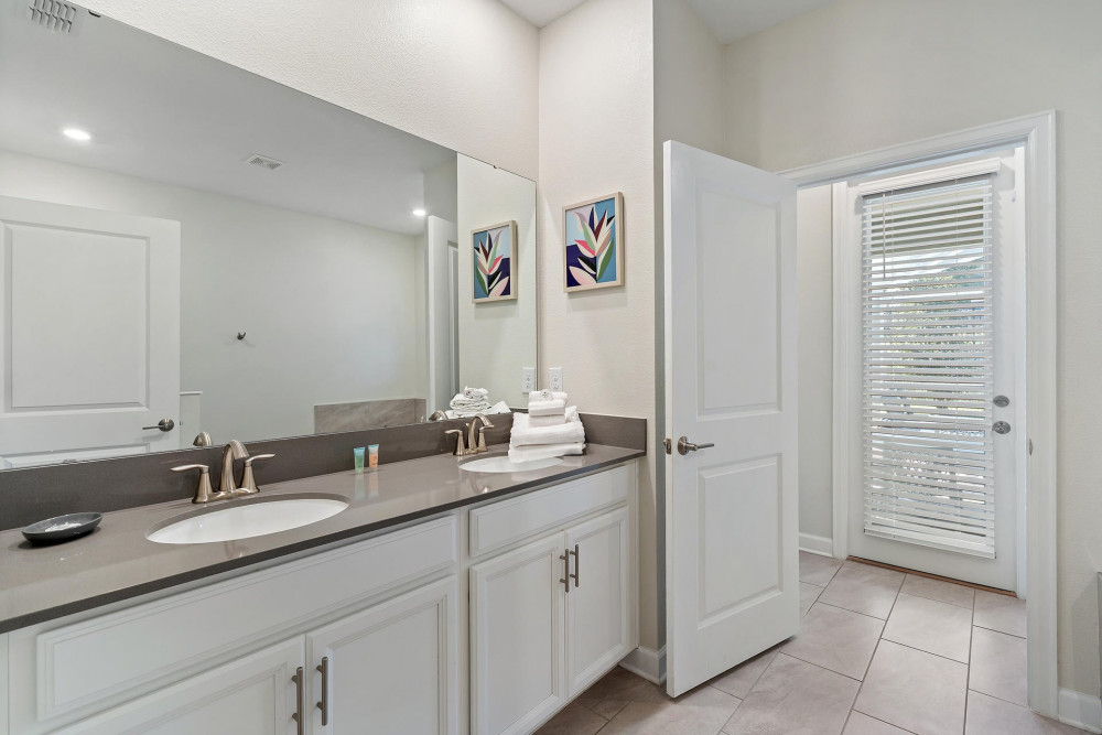 Championsgate 828