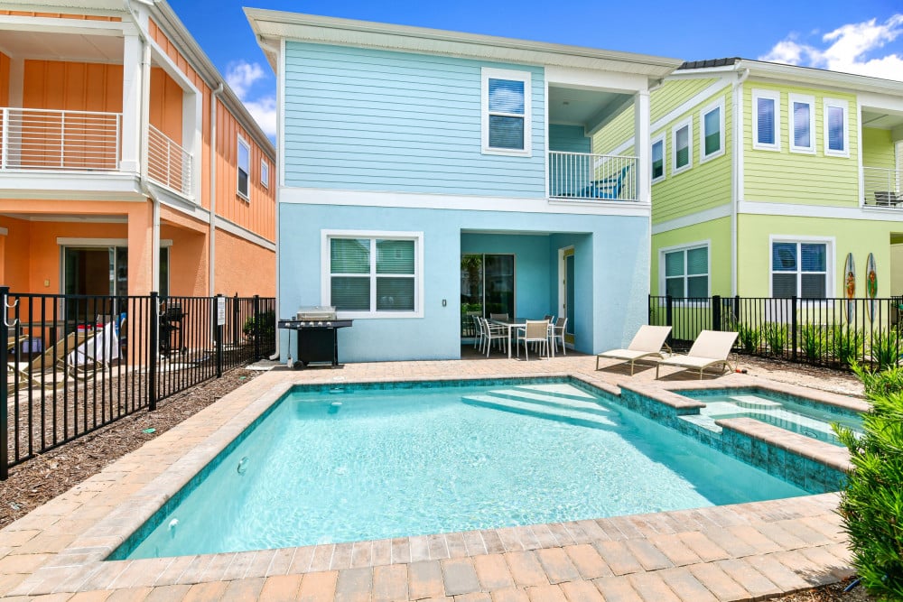 Margaritaville 579