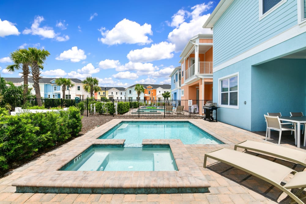 Margaritaville 579