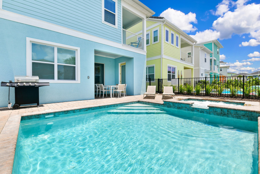 Margaritaville 579