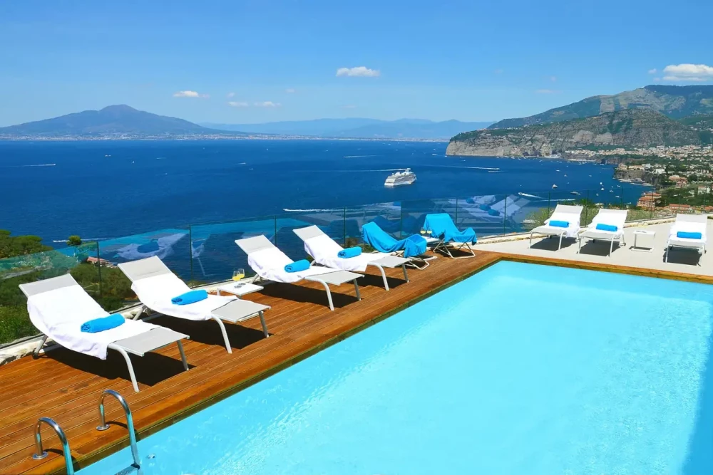 Sorrento 3