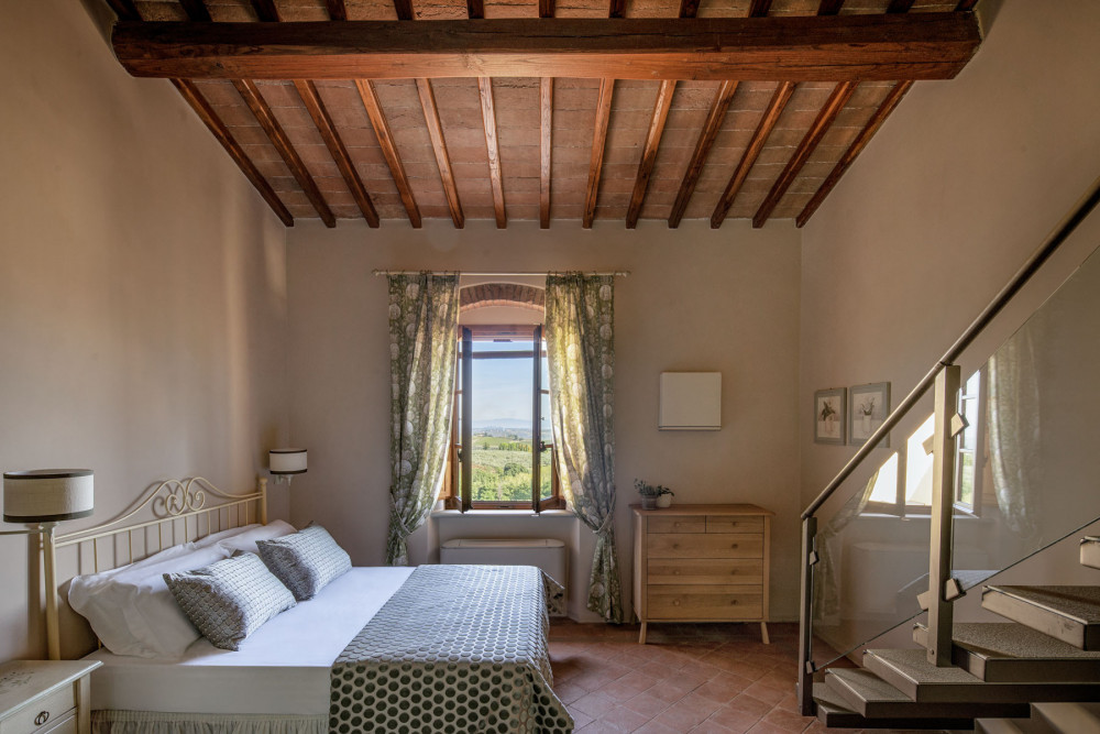 Tuscany 90