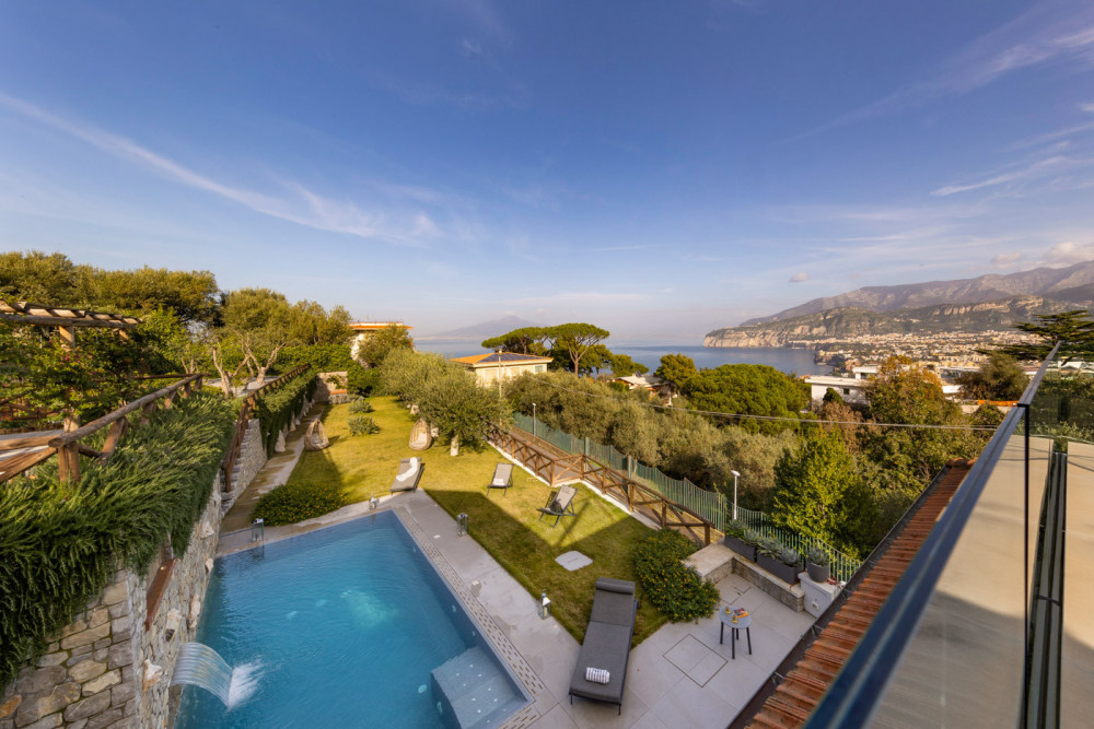 Sorrento 1