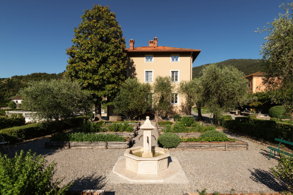 Lucca 18