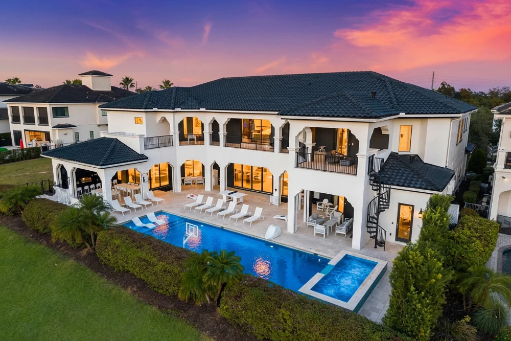 Reunion Resort 9500