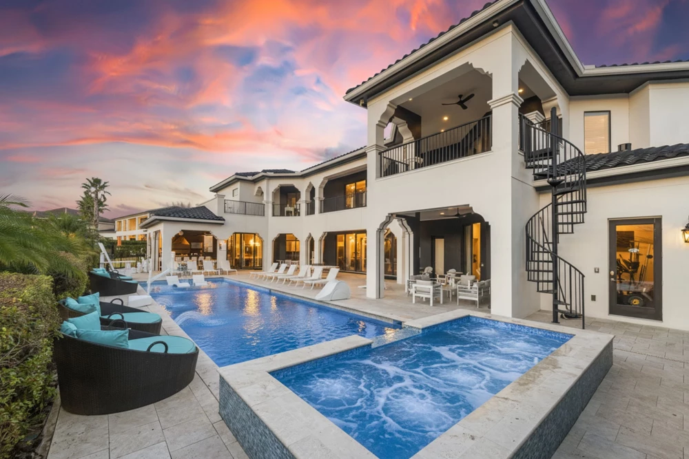 Reunion Resort 9500