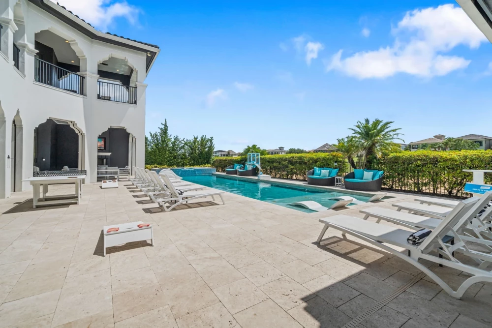 Reunion Resort 9500