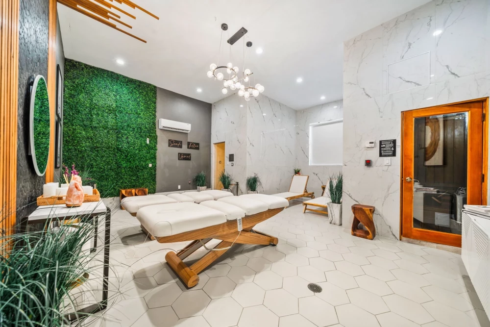 Reunion Resort 9500