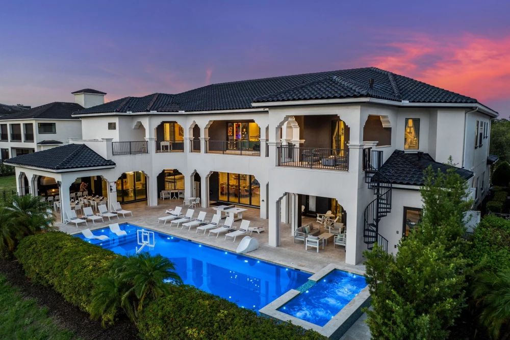 Reunion Resort 9500