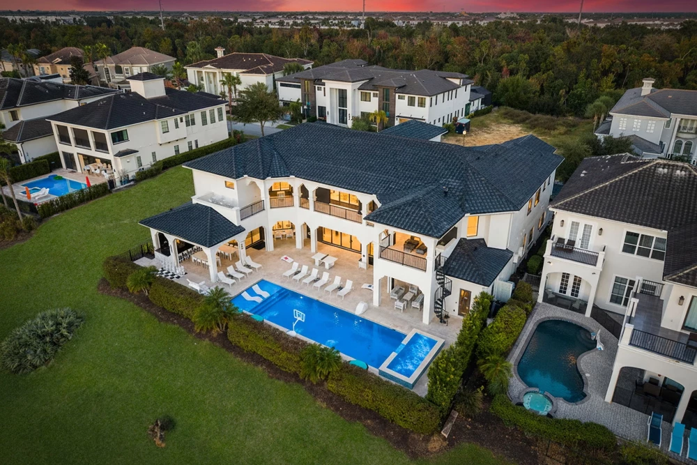 Reunion Resort 9500
