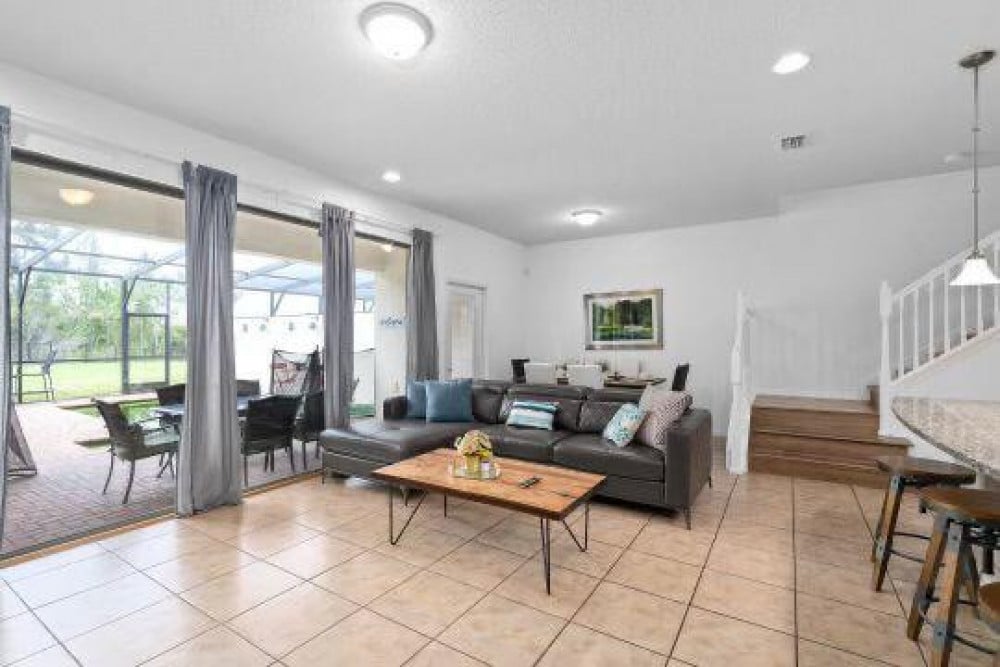 Windsor at Westside 350