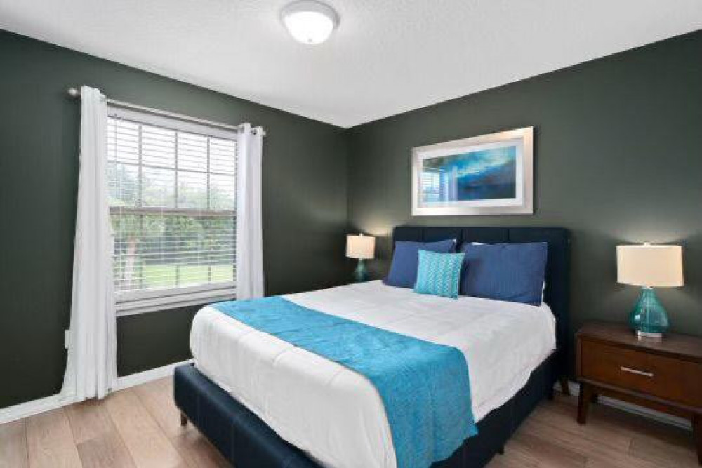 Windsor at Westside 350