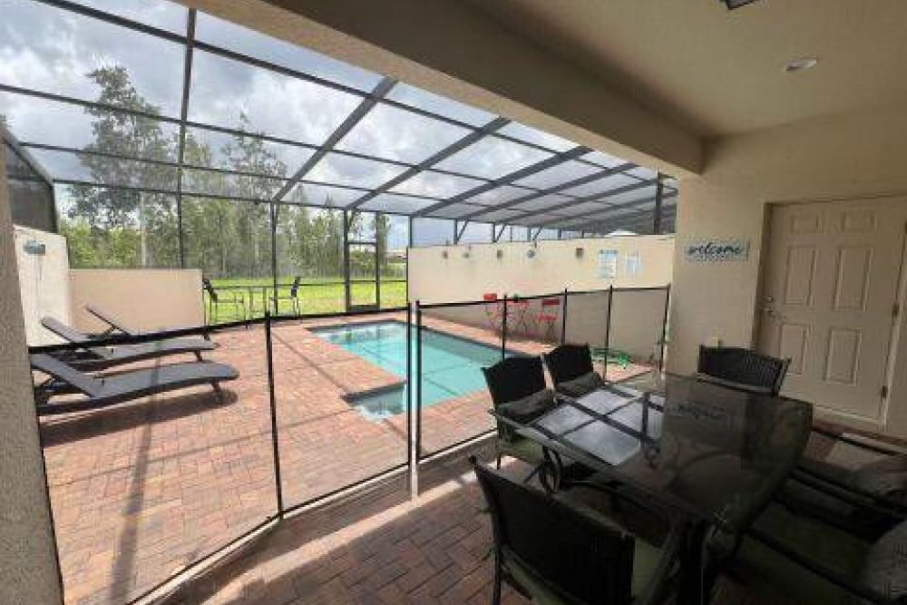 Windsor at Westside 350