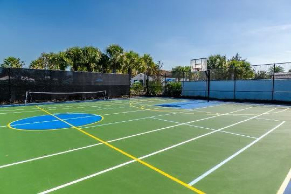 Windsor at Westside 350