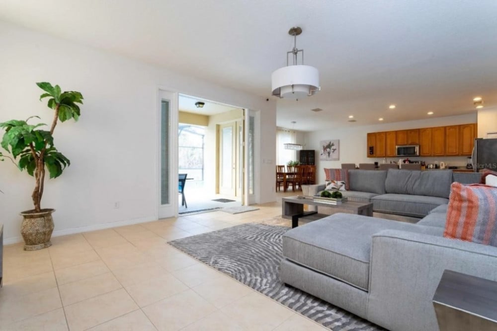 Bella Vida Resort 72