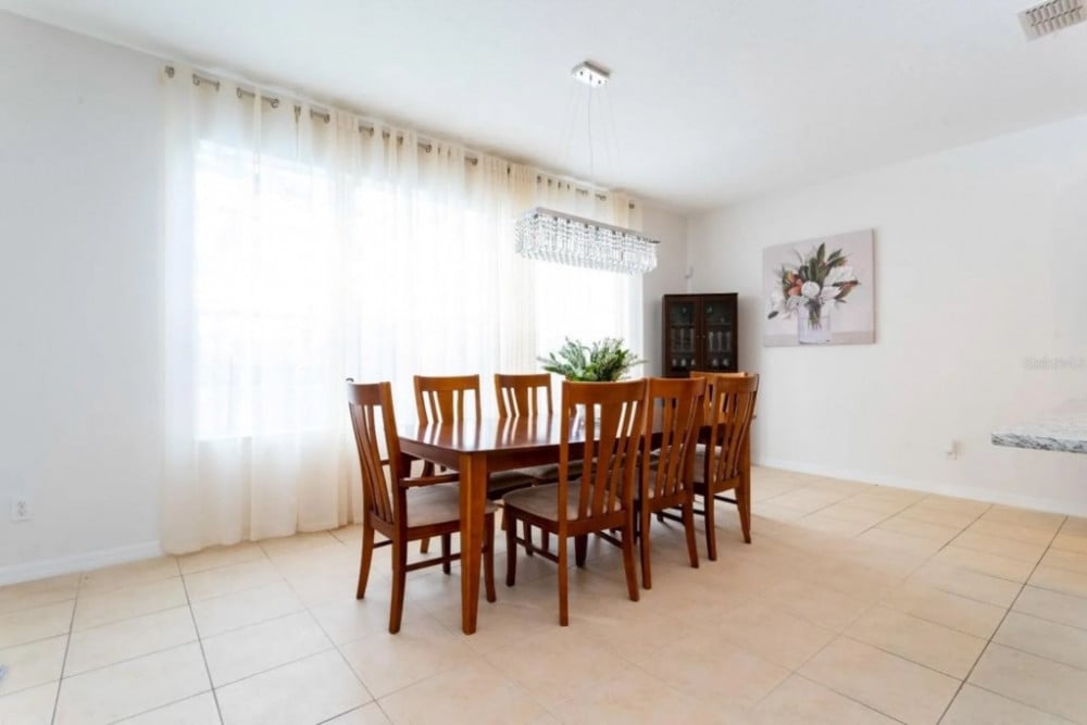 Bella Vida Resort 72