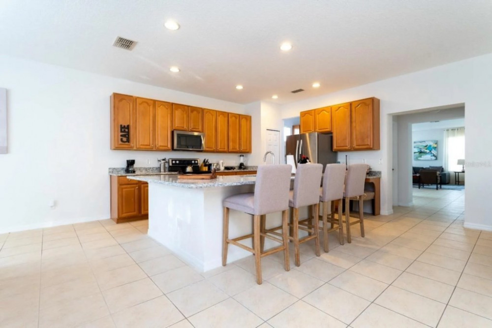 Bella Vida Resort 72