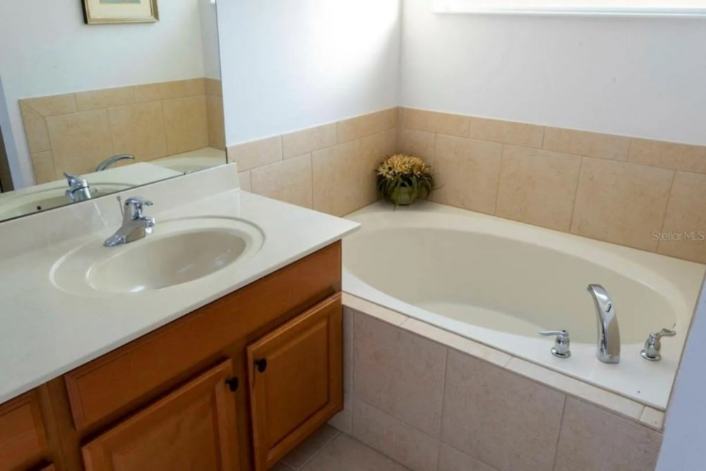 Bella Vida Resort 72