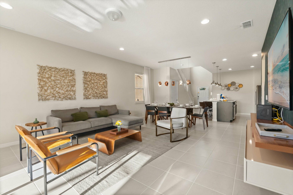 Windsor at Westside 1350