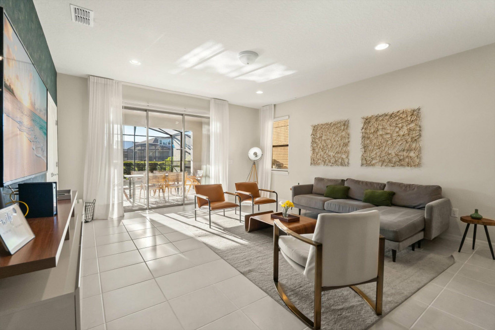 Windsor at Westside 1350