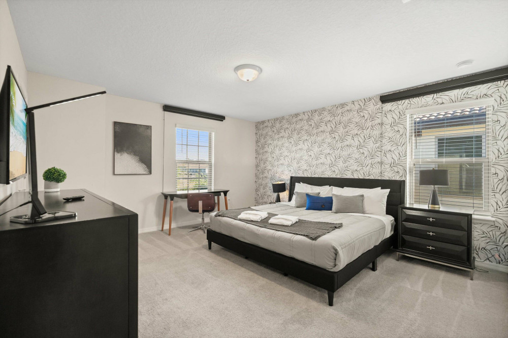 Windsor at Westside 1350