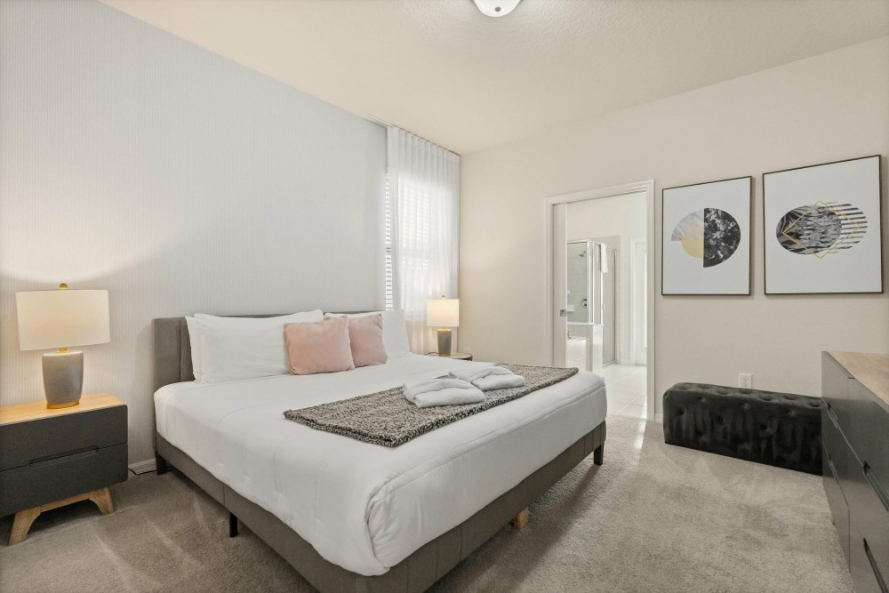 Windsor at Westside 1350