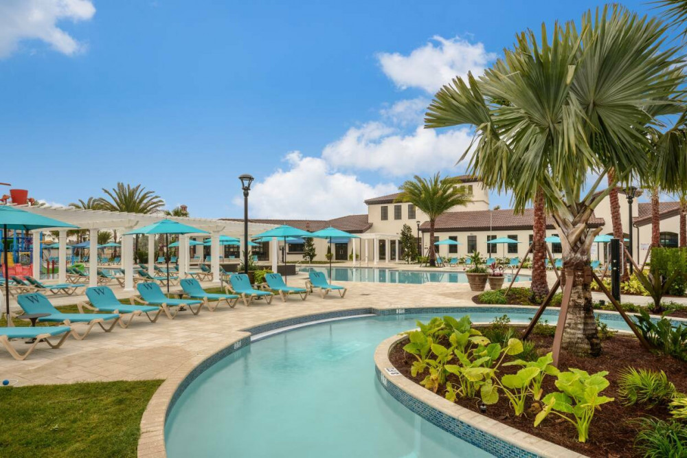 Windsor at Westside 1350