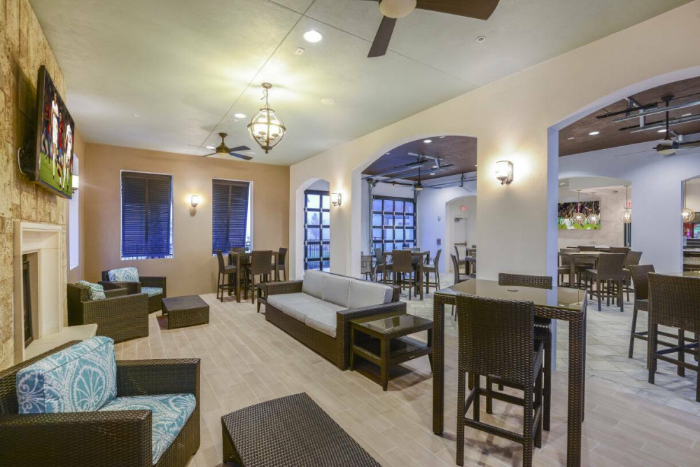 Windsor at Westside 1350