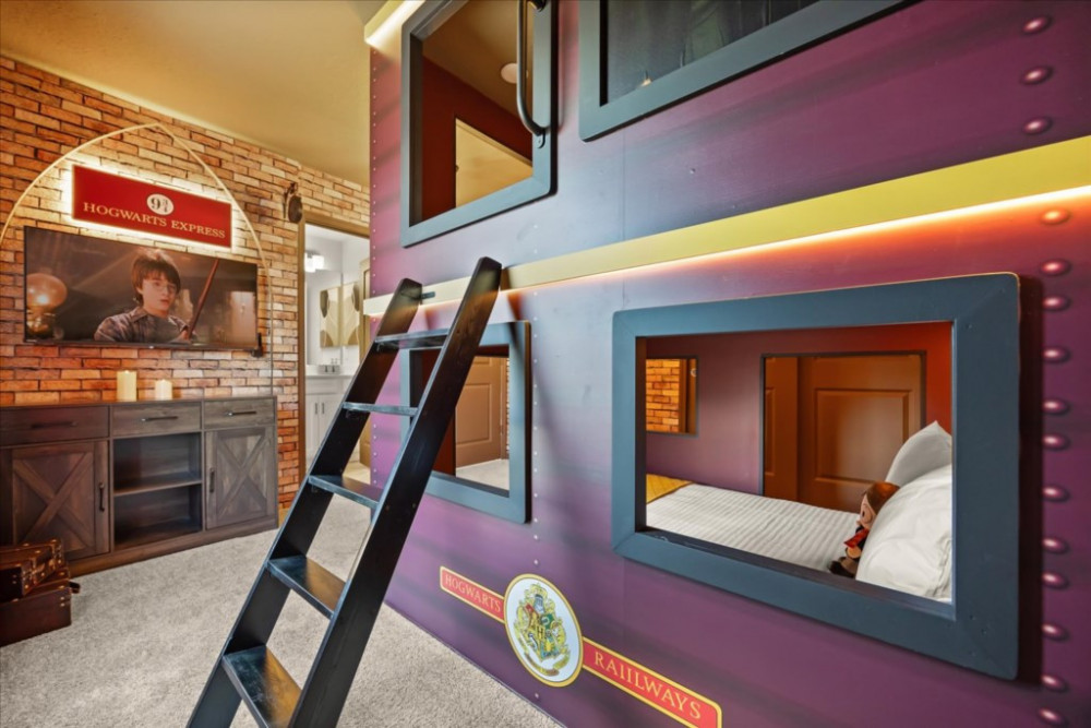 Windsor Cay 167