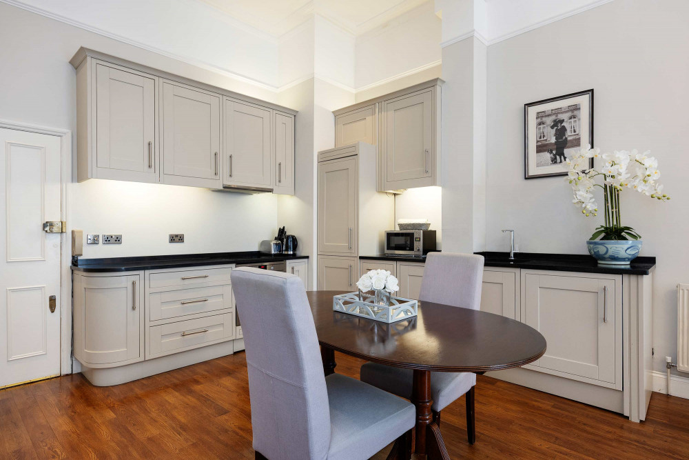 South Kensington Charm