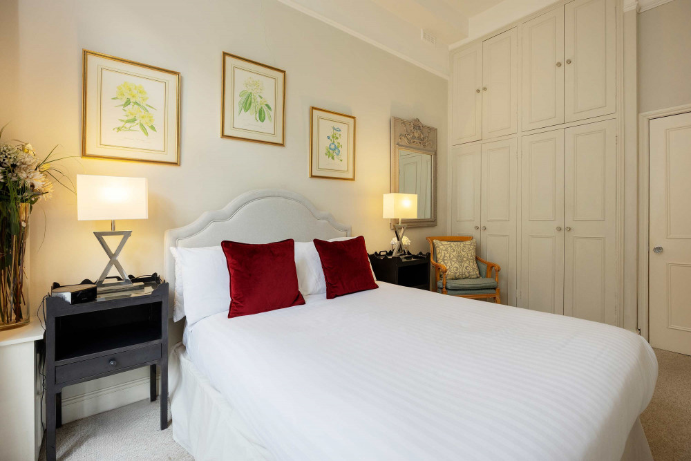 South Kensington Charm