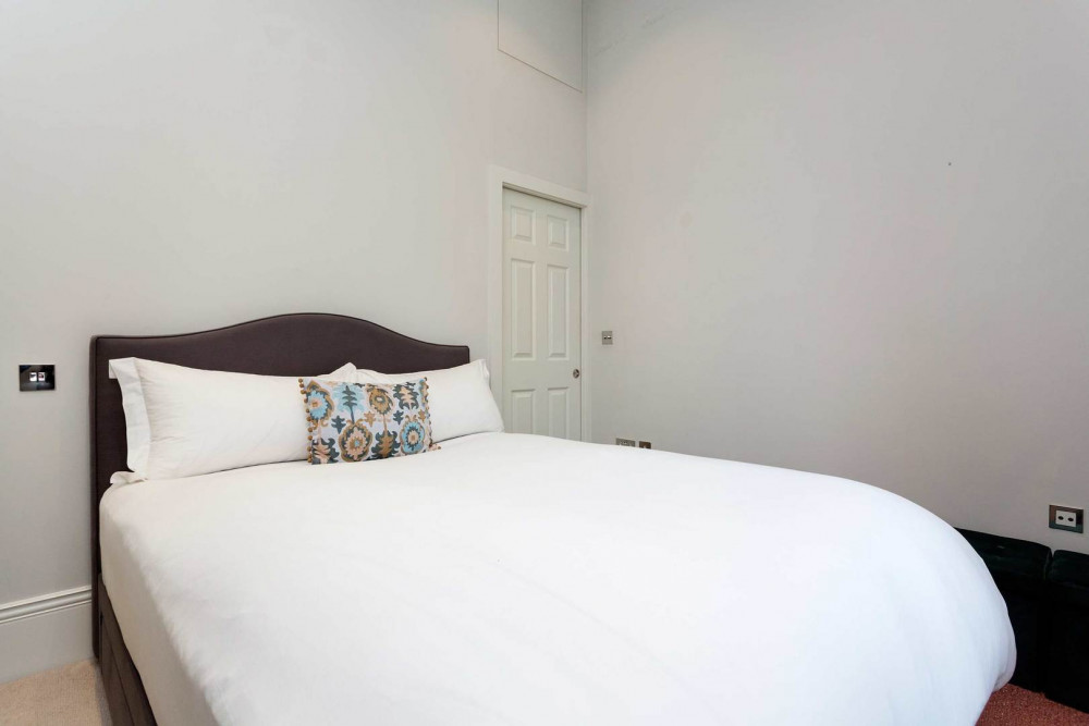 Gateway to Notting Hill