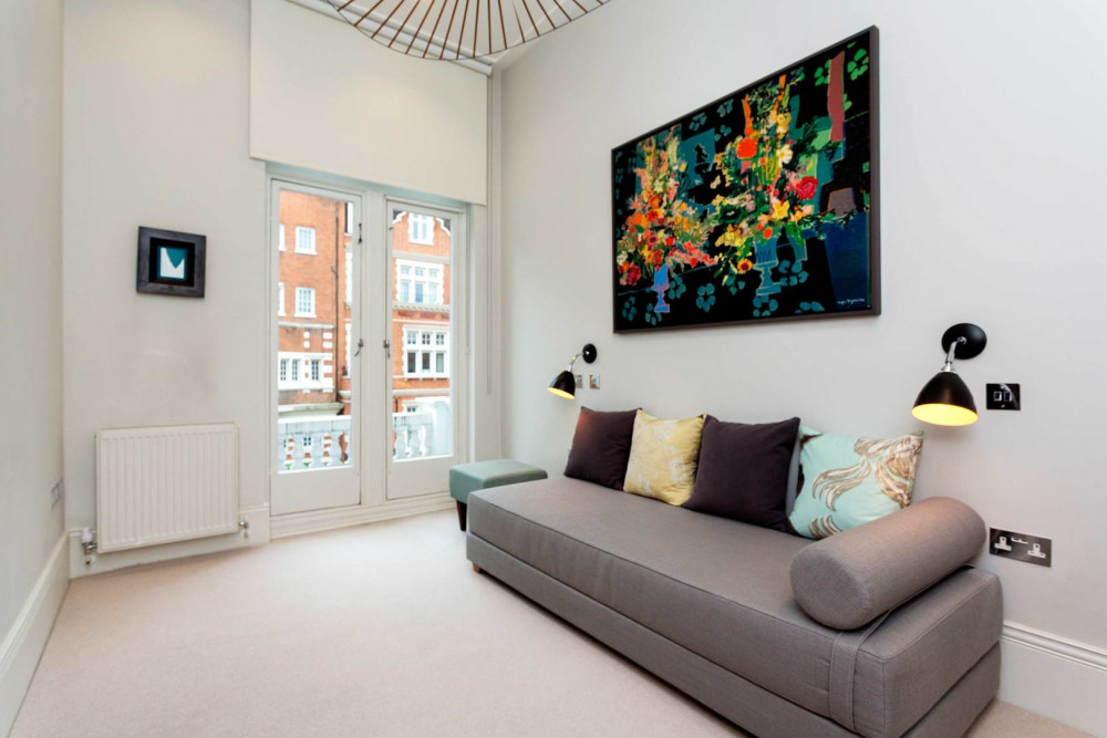 Gateway to Notting Hill