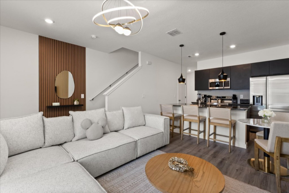 The Hub at Westside 19