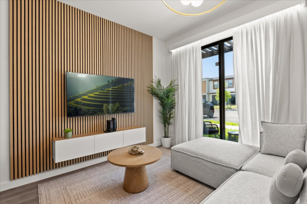 The Hub at Westside 19