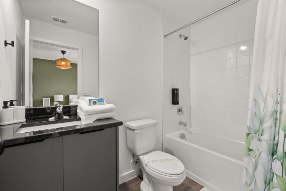 The Hub at Westside 19