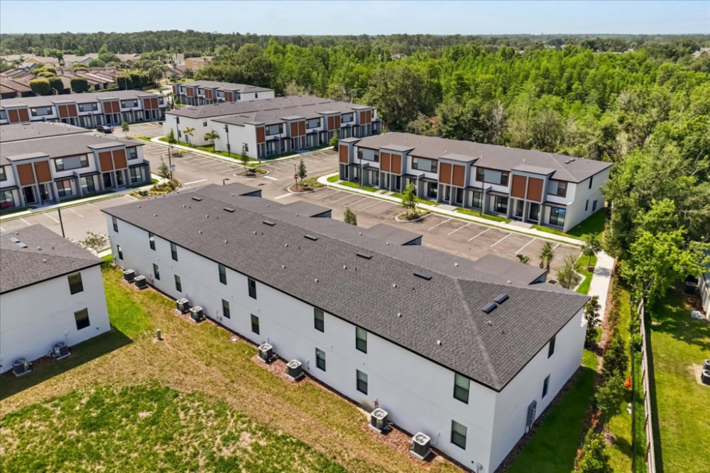 The Hub at Westside 19