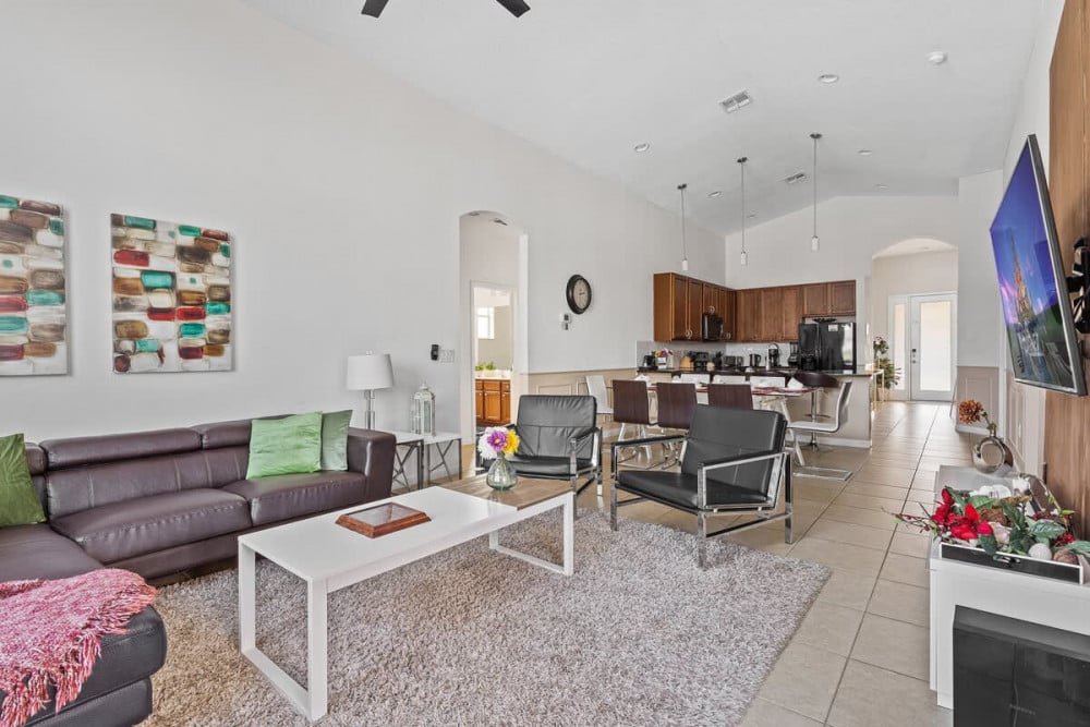 Bella Vida Resort 77