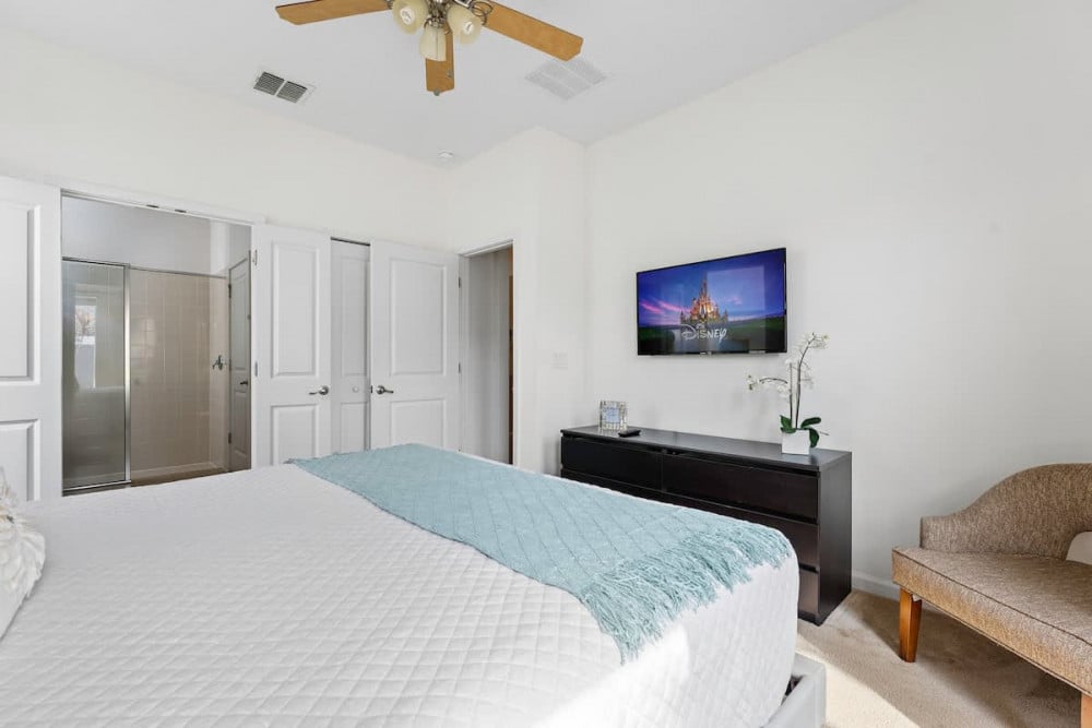 Bella Vida Resort 77