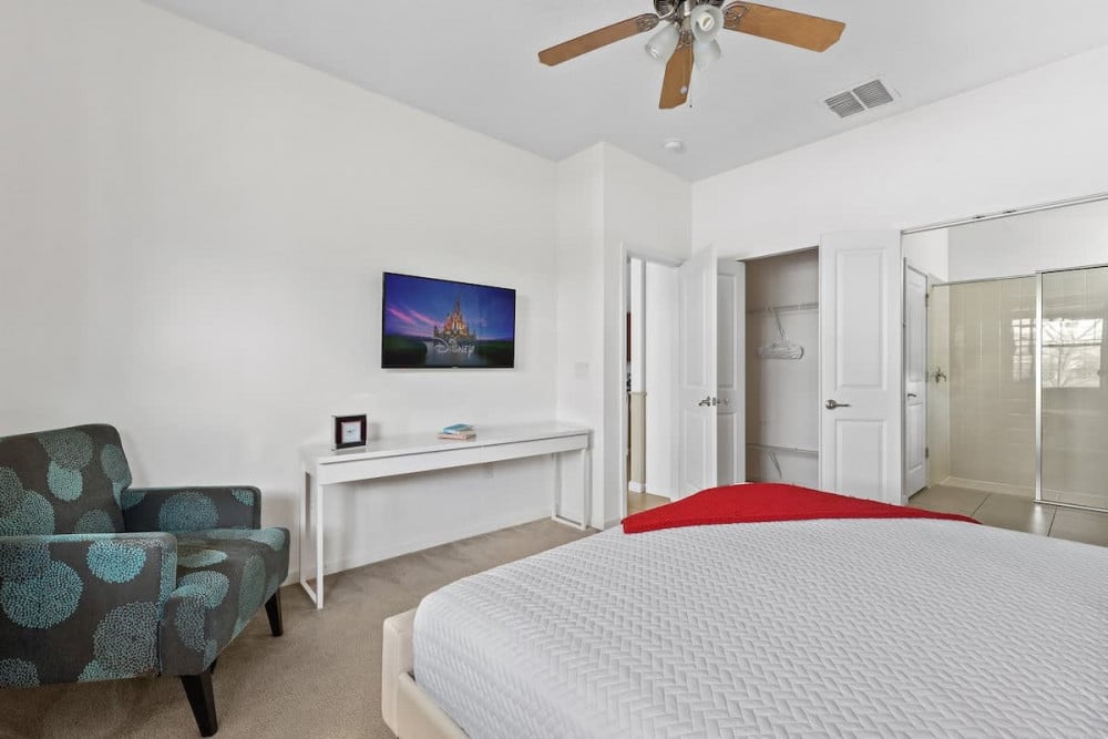 Bella Vida Resort 77