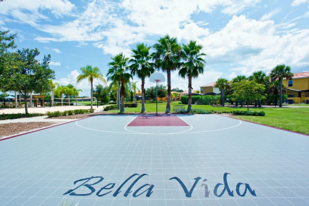 Bella Vida Resort 77