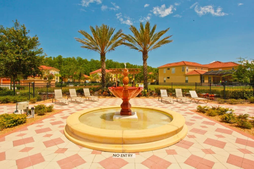 Bella Vida Resort 77