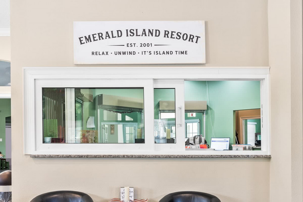 Emerald Island Resort 68