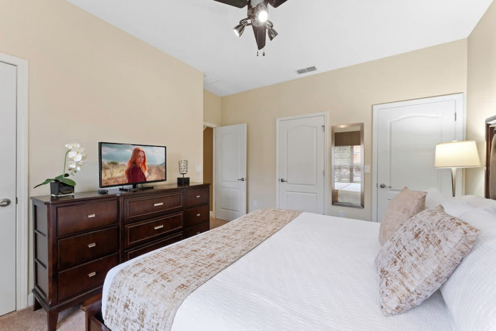 Paradise Palms Resort 98