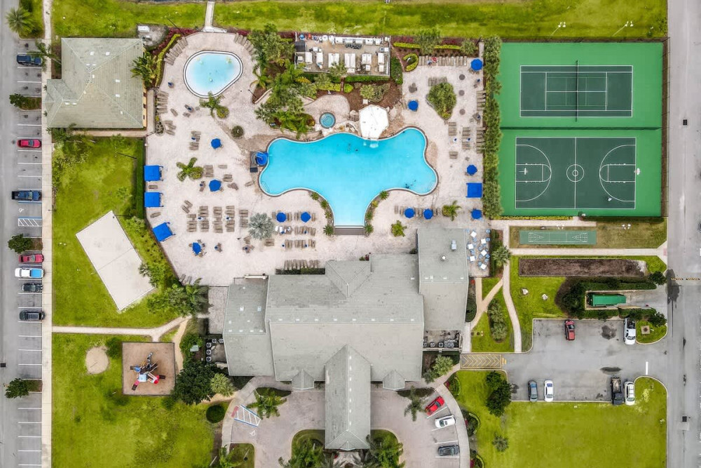 Paradise Palms Resort 98